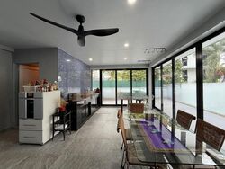 Pasir Ris Beach Park (D18), Semi-Detached #486635921